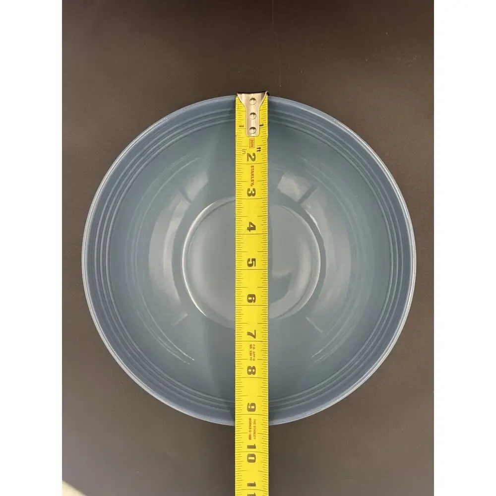 Le Creuset Chambray Blue 24cm 9 3/8” Stoneware Serving Bowl 2.2L NWT